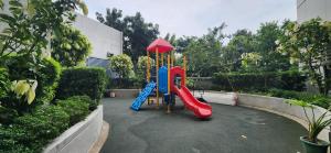 22e BGC Unit 3 mins Walk to The Venice Grand Canal Mall Pet Friendly