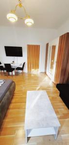 Comfortable 2-Bedroom Stay in Vienna Simmering