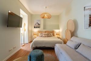 BRAND NEW Stylish Principe Real Studio with Patio