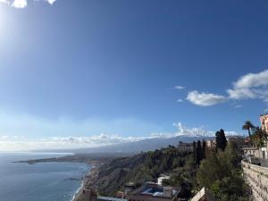 Atenasio Garden Suite, Elegance & Relaxation in the Heart of Taormina