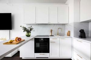 Cozy studio next to Cracow Vistula Boulevrads, Old Town