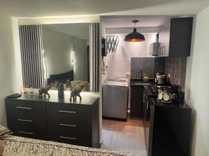 Increíble y cálido Apartaestudio para 2 perdonas