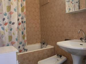 Appartement 2* à Autrans - 6 pers, balcon sud, parking, garage privé - FR-1-737-47