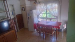 Alquilo casa en Necochea