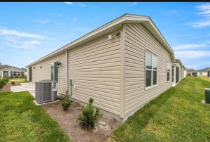 Cozy 2BR Near Eastport Town Square & Middleton