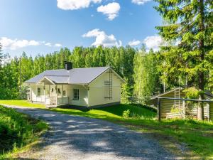 Holiday Home Salmenranta by Interhome