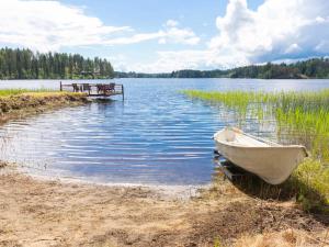 Holiday Home Ukkometso by Interhome