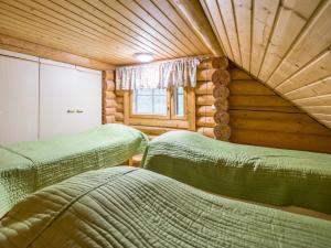 Holiday Home Aurinkoniemi by Interhome
