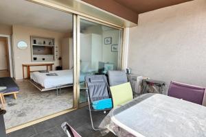 Studio with seafront terrace