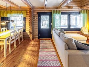 Holiday Home Tiira by Interhome