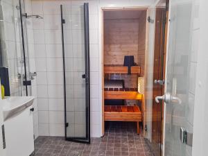 Holiday Home Eskola by Interhome