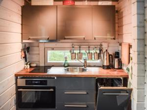 Holiday Home Lekojärven herra by Interhome