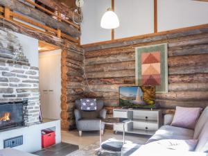 Holiday Home Vuokatinportti a 11 by Interhome