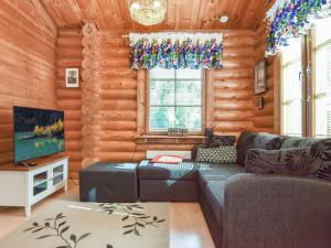 Holiday Home Petäjäniemi by Interhome