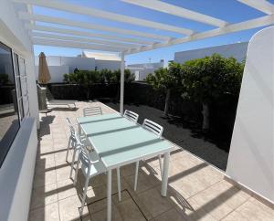 Casa El Golfo - N 6 by Escape Home