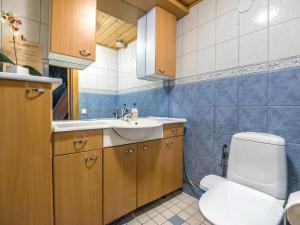 Holiday Home Juurakkopirtti by Interhome