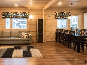 Holiday Home Lumikellomaa by Interhome