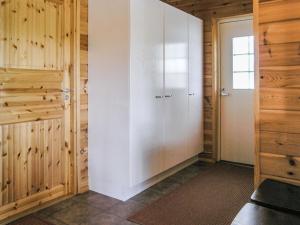 Holiday Home Yläneuvola lanssi by Interhome