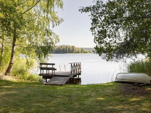 Holiday Home Hämeenhelmi by Interhome