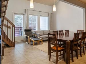 Holiday Home 4 seasons a 1 by Interhome