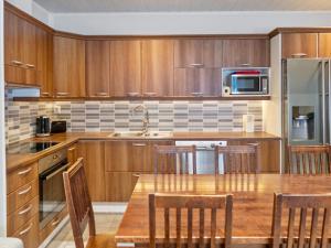 Holiday Home 4 seasons a 1 by Interhome