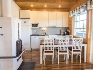 Holiday Home Pohjantähti by Interhome