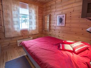 Holiday Home Kirikuru 2 by Interhome