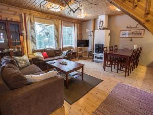 Holiday Home Kirikuru 2 by Interhome