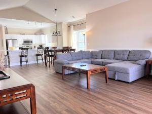 Magnolia North - 18-301