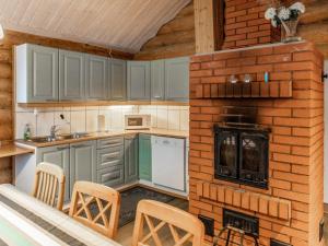 Holiday Home Hanhela by Interhome