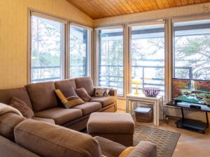 Holiday Home Keskikallio- nuasjärvi by Interhome