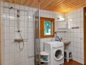 Holiday Home Rantapirtti by Interhome