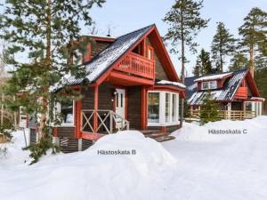 Holiday Home Hästöskata b by Interhome