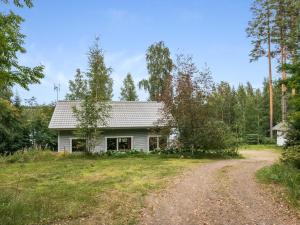 Holiday Home Länsipirtti by Interhome