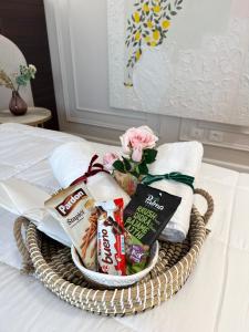 Lake view luxury sunset apartament