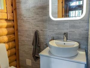 Holiday Home Honkakoli 10 by Interhome