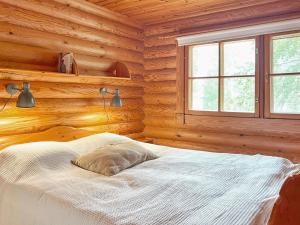 Holiday Home Honkakoli 10 by Interhome