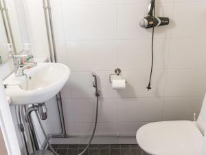 Holiday Home Ski chalets 7204 by Interhome