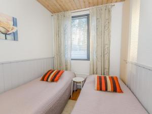 Holiday Home Loma-koli 3 by Interhome