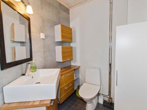 Holiday Home Kolin helmi 2 by Interhome