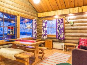 Holiday Home Keskiniemi by Interhome