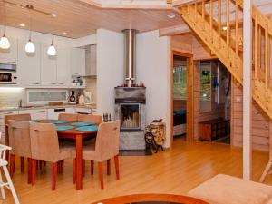 Holiday Home Otsopirtti- otso by Interhome