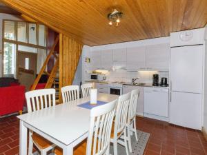 Holiday Home Hiisiranta b3 by Interhome
