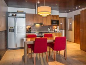 Holiday Home Tahko spa junior suite orange b2 by Interhome