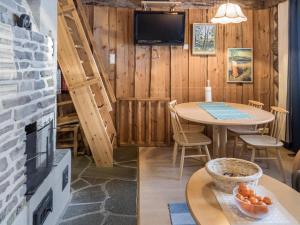 Holiday Home Vuokatinportti b 8 by Interhome