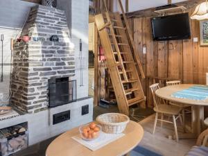 Holiday Home Vuokatinportti b 8 by Interhome