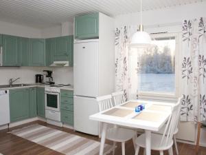 Holiday Home Metsätähti by Interhome