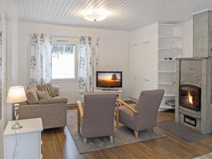 Holiday Home Metsätähti by Interhome