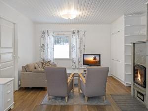 Holiday Home Metsätähti by Interhome