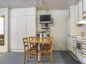 Holiday Home Revontuli 2 by Interhome